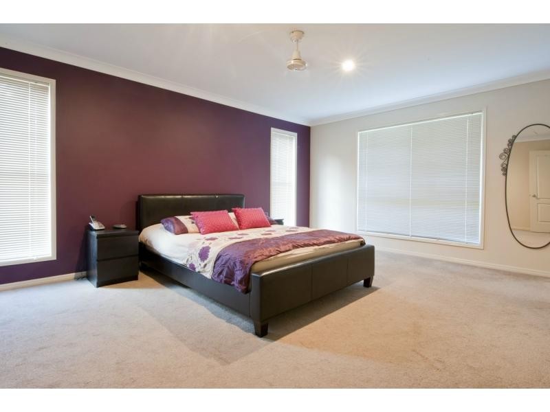 9 Limewood Crescent, Ormeau QLD 4208
