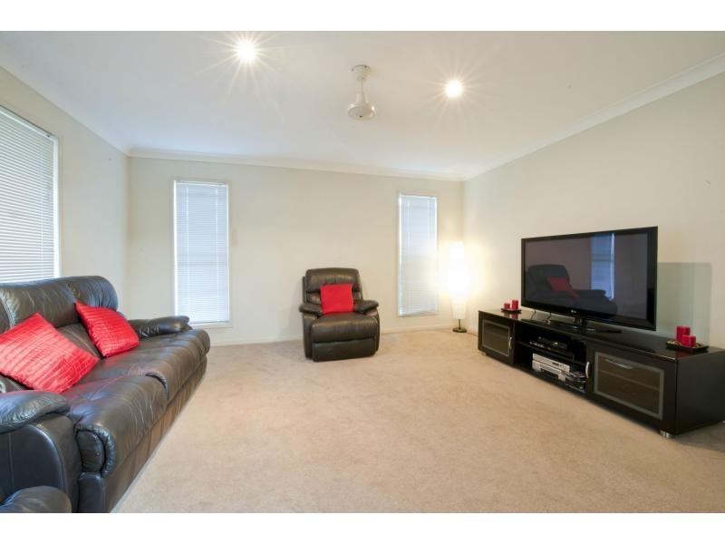 9 Limewood Crescent, Ormeau QLD 4208