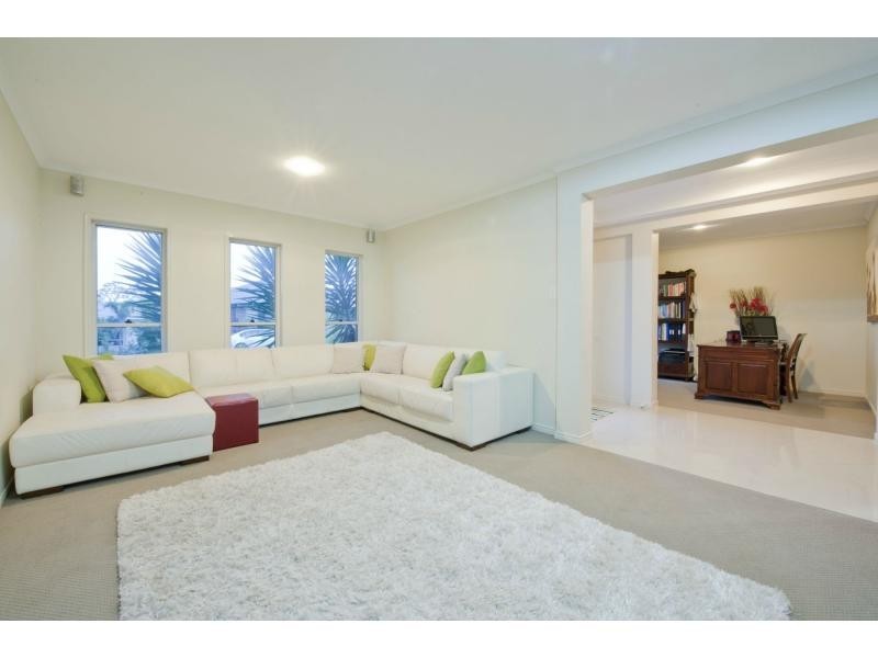 16 Olivevale Street, Ormeau QLD 4208