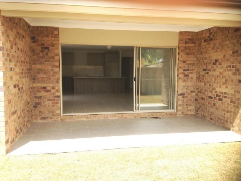 25 Ellenborough Avenue, Ormeau QLD 4208