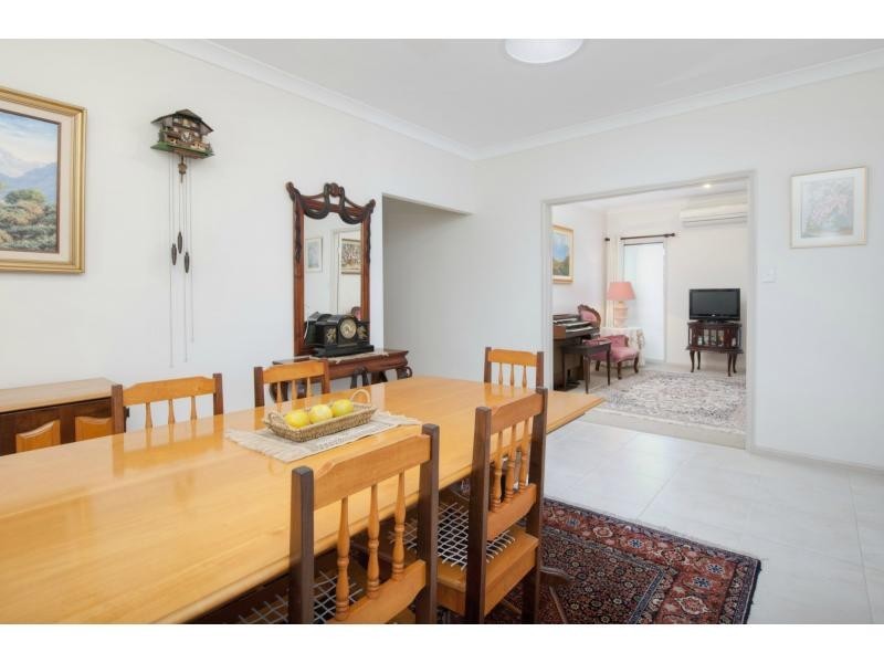18 Emmaville Crescent, Ormeau QLD 4208