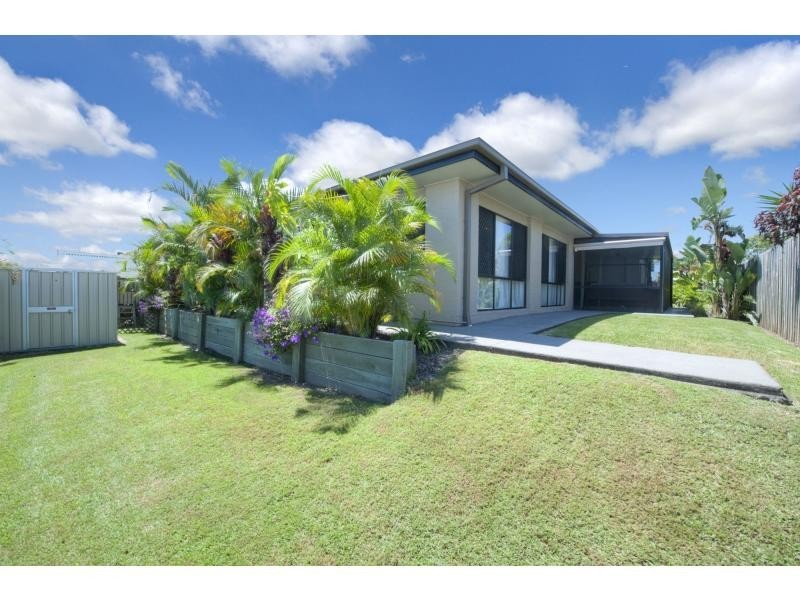 18 Emmaville Crescent, Ormeau QLD 4208