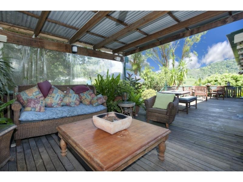 197 Shaws Pocket Road, Cedar Creek QLD 4207