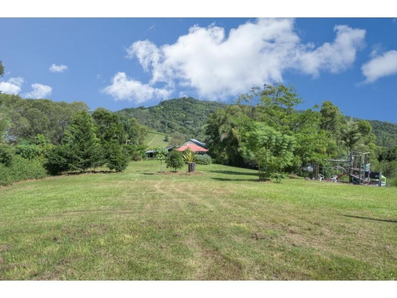 197 Shaws Pocket Road, Cedar Creek QLD 4207