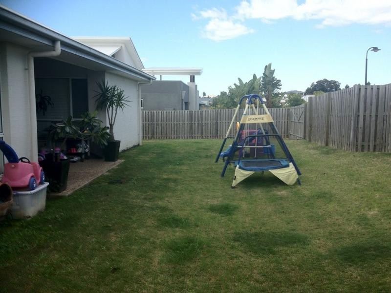 52 Lauradale Crescent, Ormeau QLD 4208