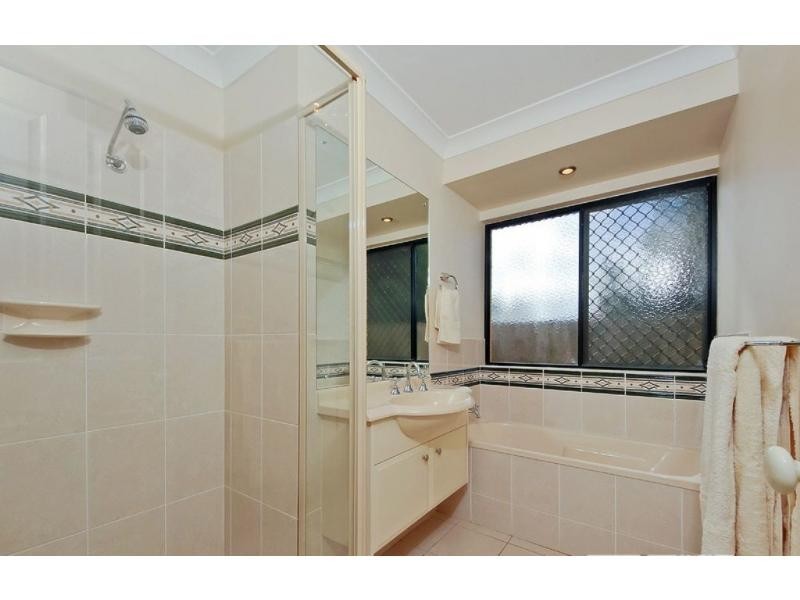 40 Ormeau Ridge Road, Ormeau Hills QLD 4208