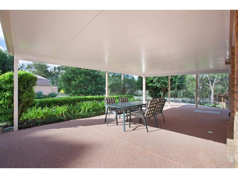 8 Phipps Place, Ormeau QLD 4208