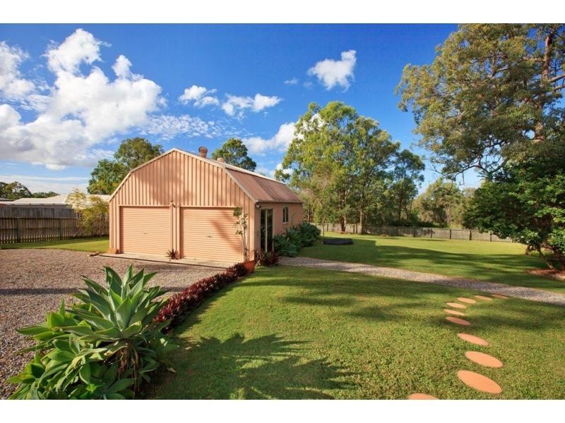 8 Phipps Place, Ormeau QLD 4208