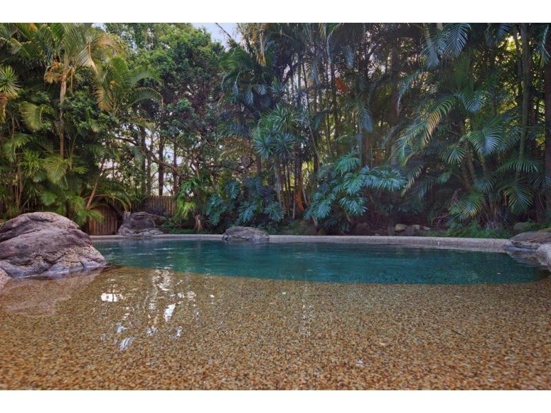 6 Margaret Bruce Court, Worongary QLD 4213