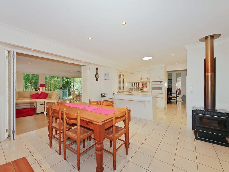 6 Margaret Bruce Court, Worongary QLD 4213