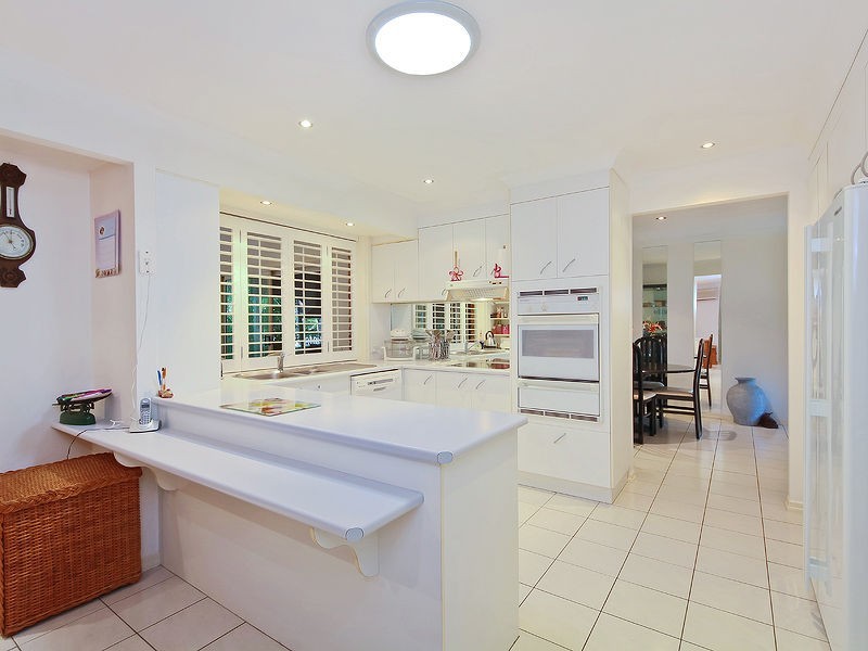 6 Margaret Bruce Court, Worongary QLD 4213