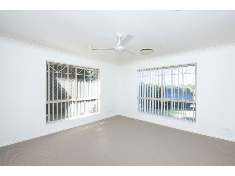 4 Sorrel Place, Ormeau QLD 4208