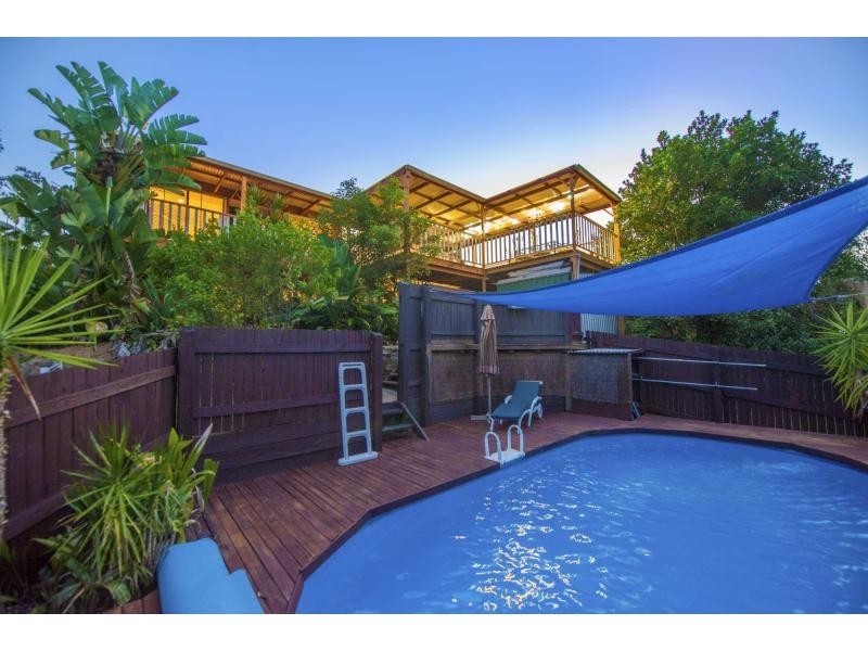 25 Lytham Court, Highland Park QLD 4211