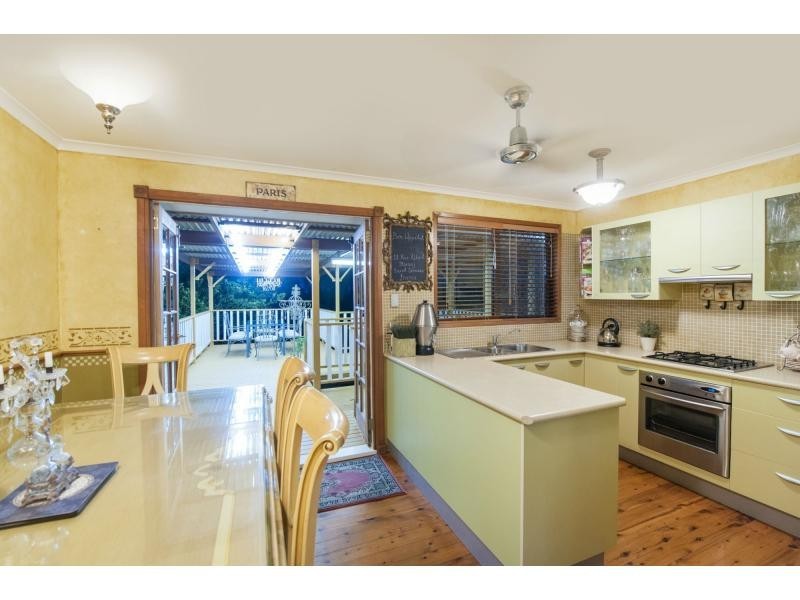 25 Lytham Court, Highland Park QLD 4211
