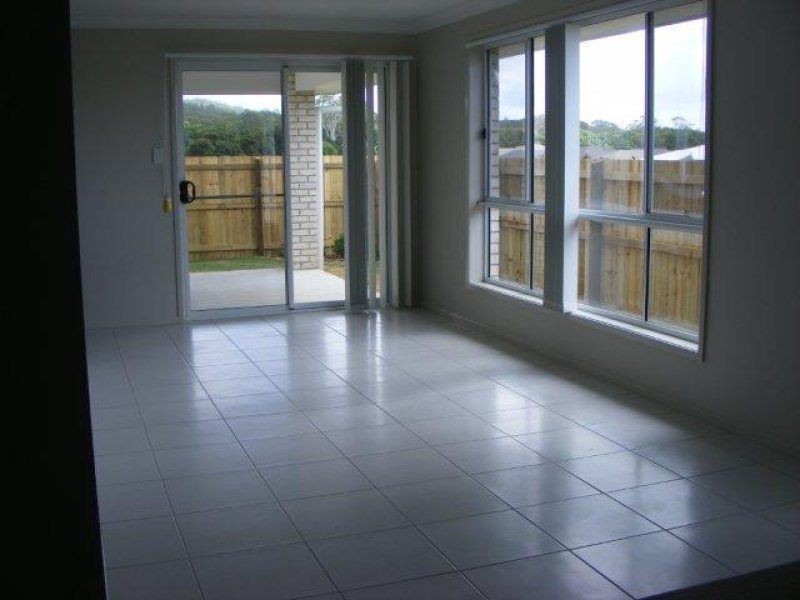 5 McLachlan Circuit, Pimpama QLD 4209