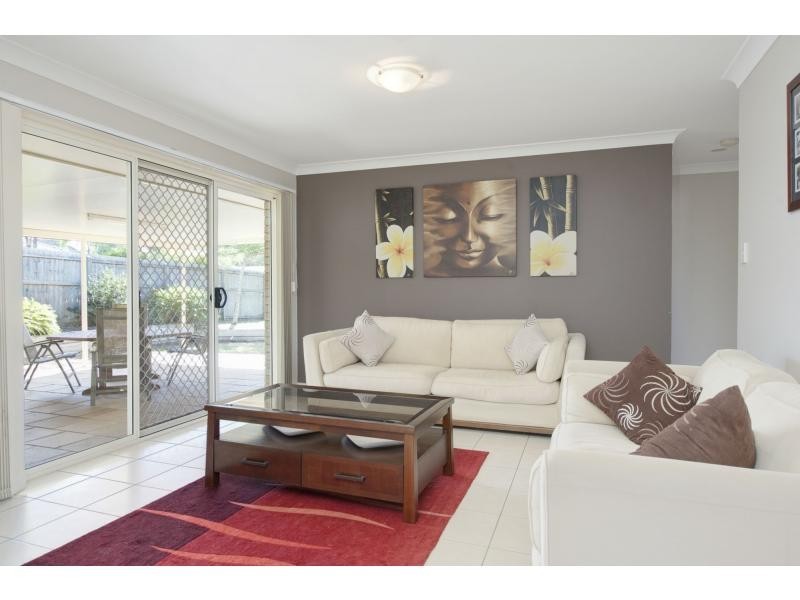 2 Gillin Place, Ormeau QLD 4208