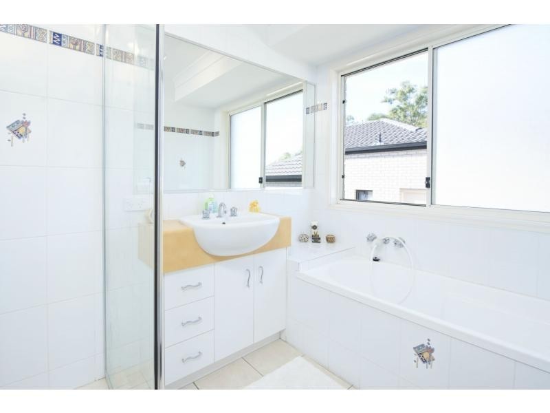 2 Gillin Place, Ormeau QLD 4208