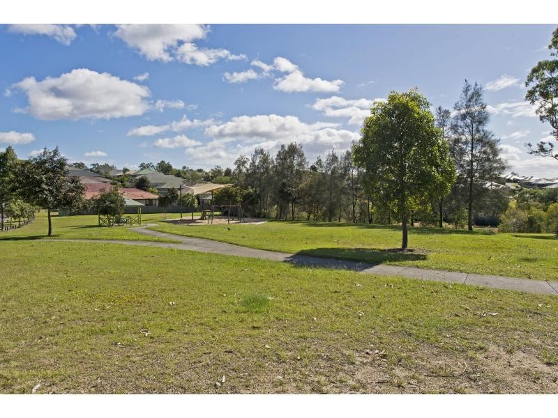 16 Dahlia Crescent, Ormeau QLD 4208