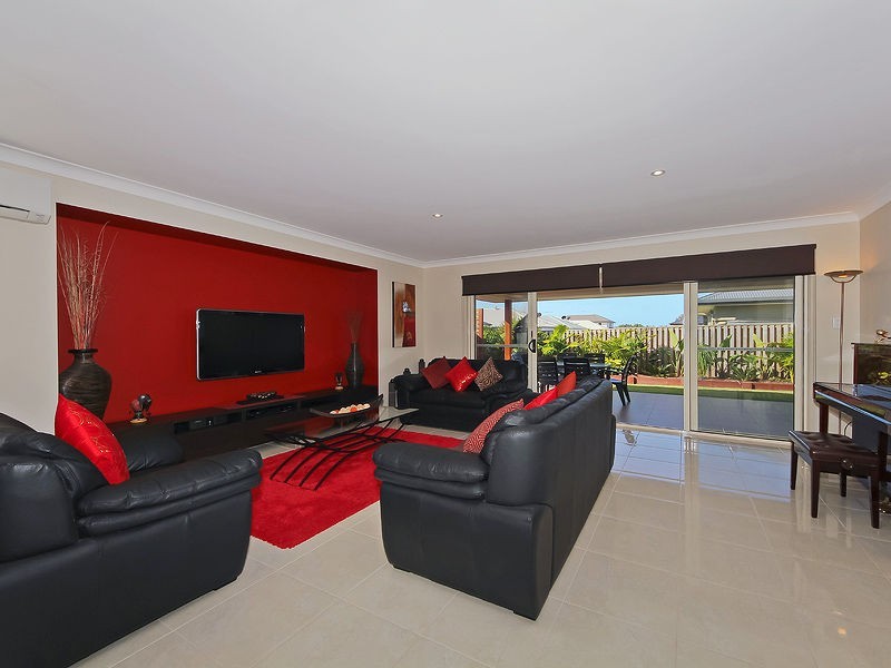 45 Daylesford Circuit, Ormeau QLD 4208