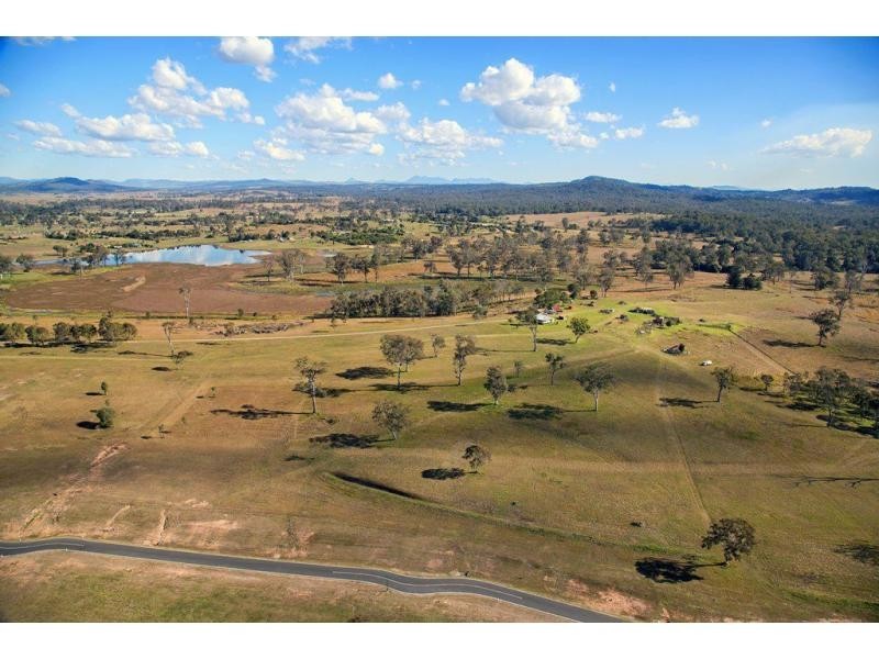 196 Riemore Circuit, Tamborine QLD 4270