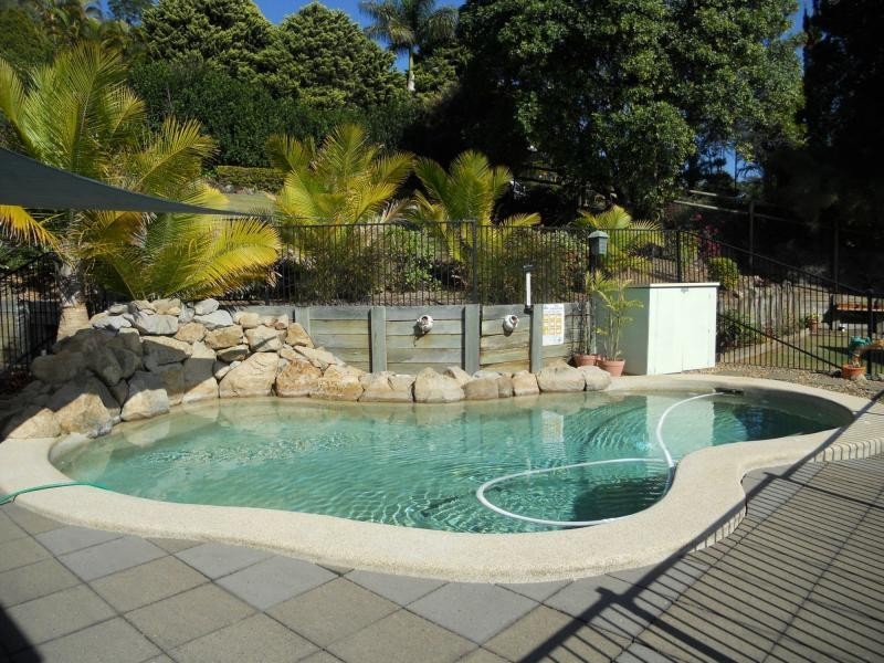 19 Bahrview Drive, Bahrs Scrub QLD 4207