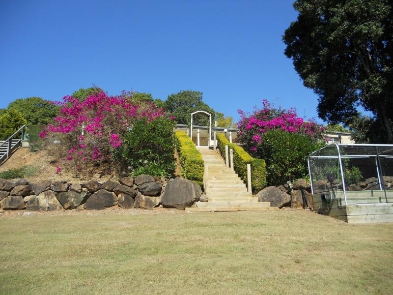 19 Bahrview Drive, Bahrs Scrub QLD 4207