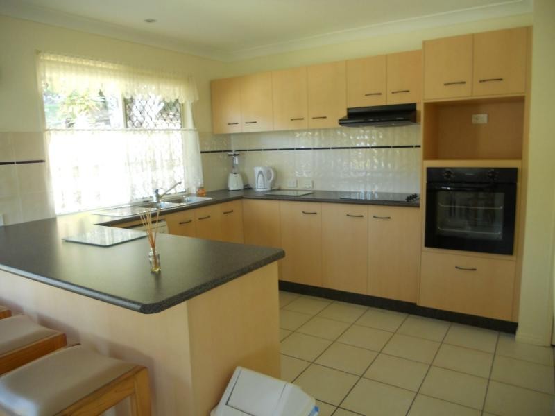 19 Bahrview Drive, Bahrs Scrub QLD 4207