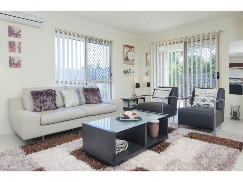 66 Halfway Drive, Ormeau QLD 4208