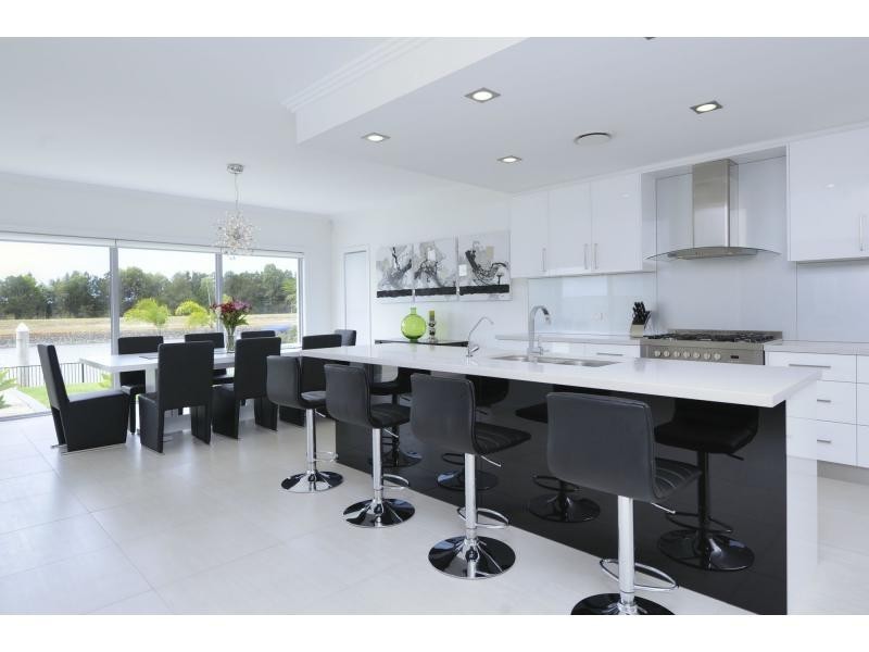 71 Marina Parade, Calypso Bay, Jacobs Well QLD 4208