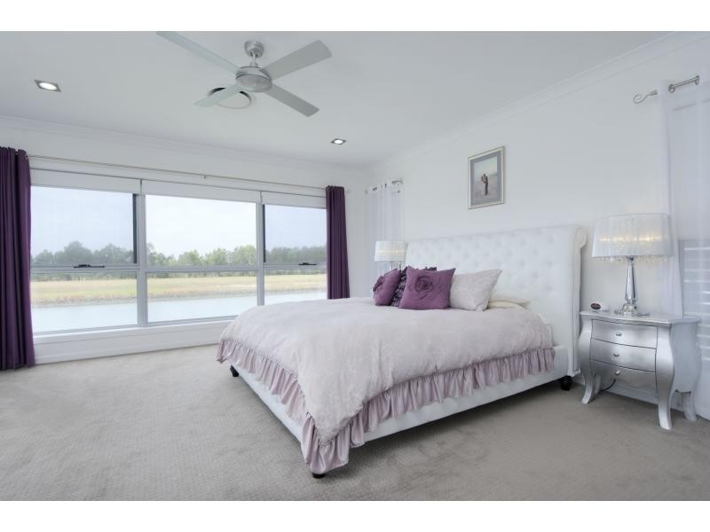 71 Marina Parade, Calypso Bay, Jacobs Well QLD 4208