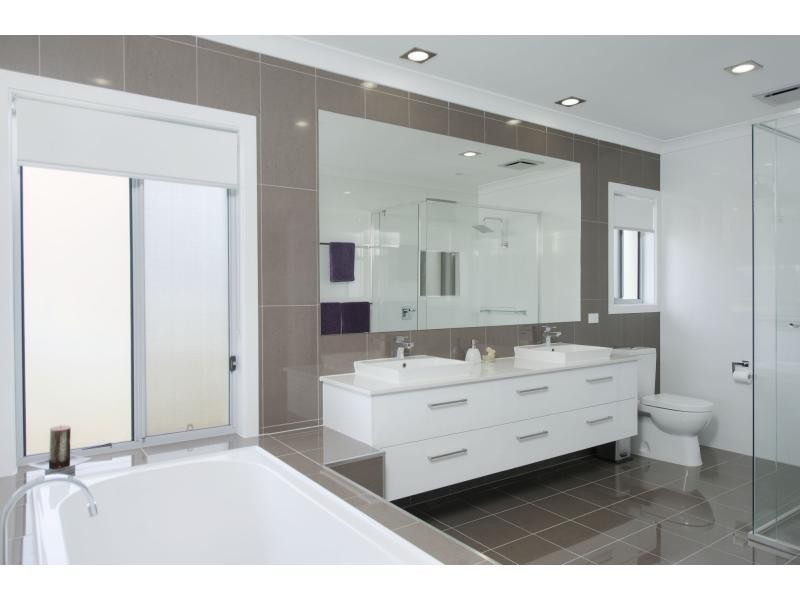 71 Marina Parade, Calypso Bay, Jacobs Well QLD 4208