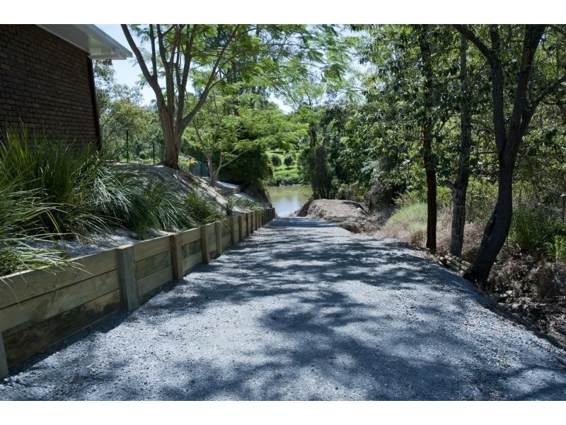 13 Glen Osmond Drive, Yatala QLD 4207