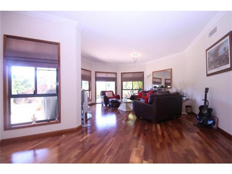 17 Brosnahan Court, Belivah QLD 4207