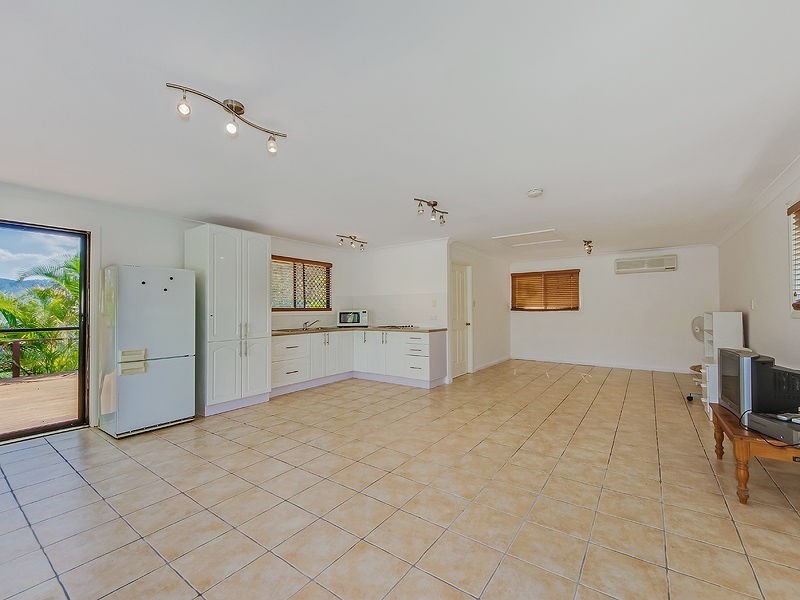 7 Hidden Court, Kingsholme QLD 4208