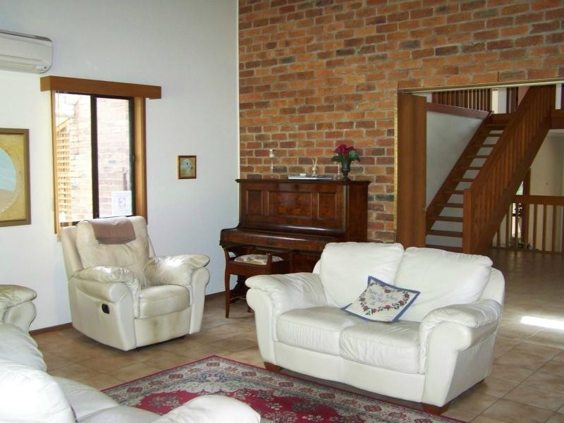 15 Rundle Court, Yatala QLD 4207