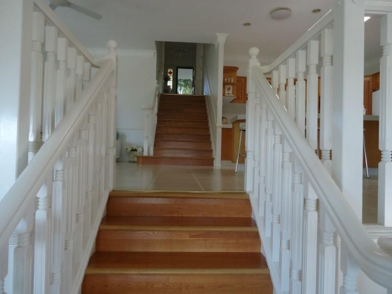 1 Valerie Close, Edens Landing QLD 4207
