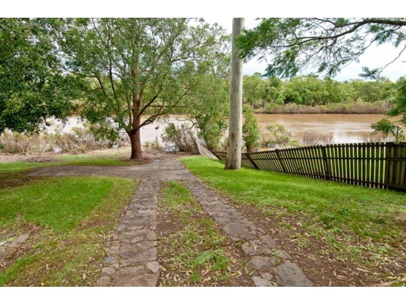 2 Kiewa Drive, Loganholme QLD 4129