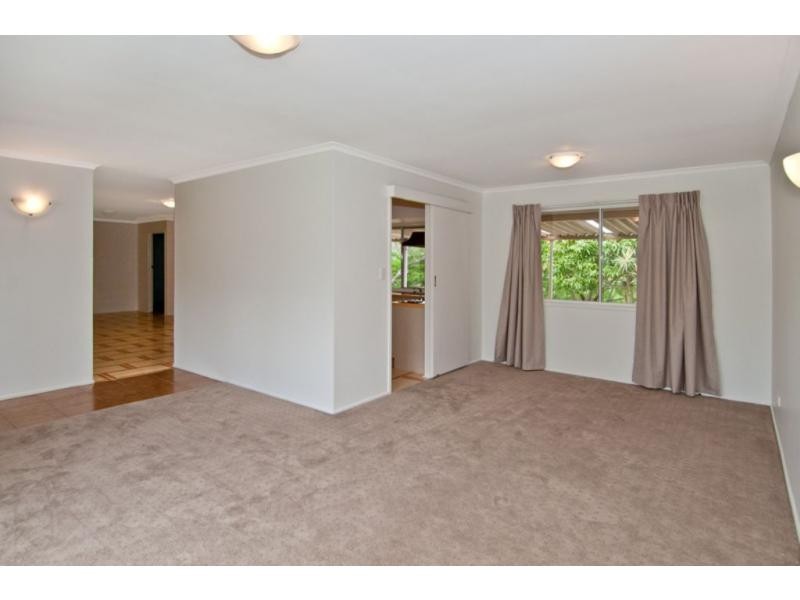 2 Kiewa Drive, Loganholme QLD 4129