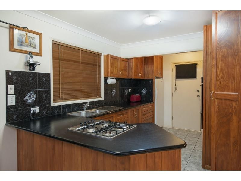 32 Helmore Road, Jacobs Well QLD 4208