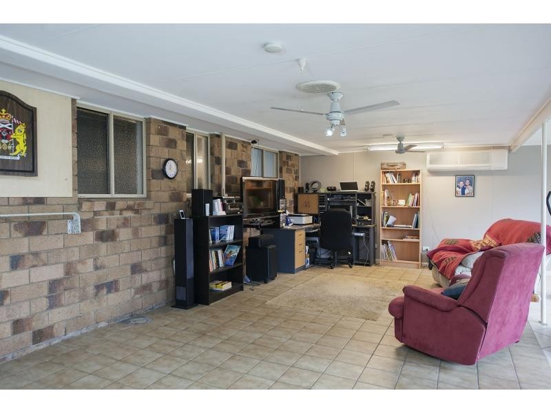 32 Helmore Road, Jacobs Well QLD 4208