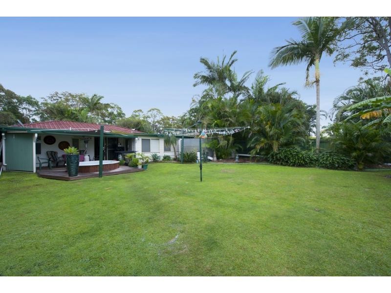 32 Helmore Road, Jacobs Well QLD 4208