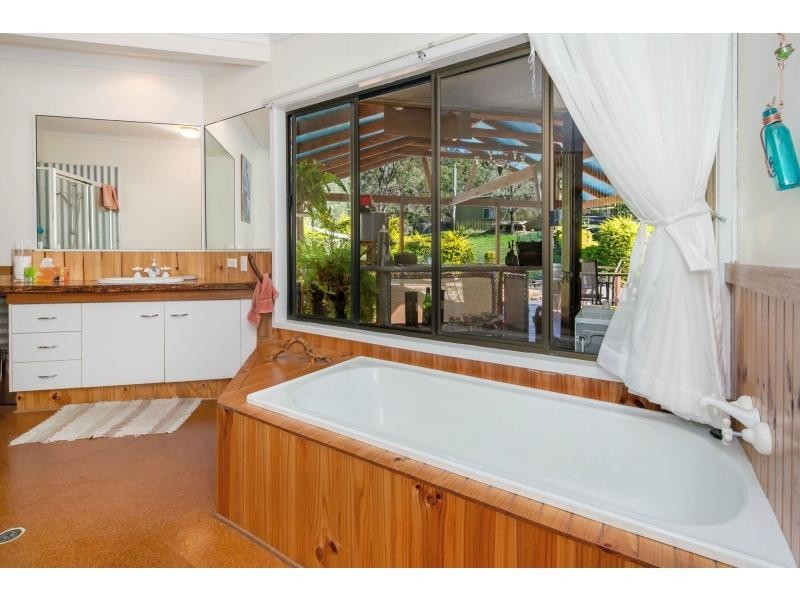 210 Thomsons Road, Kingsholme QLD 4208