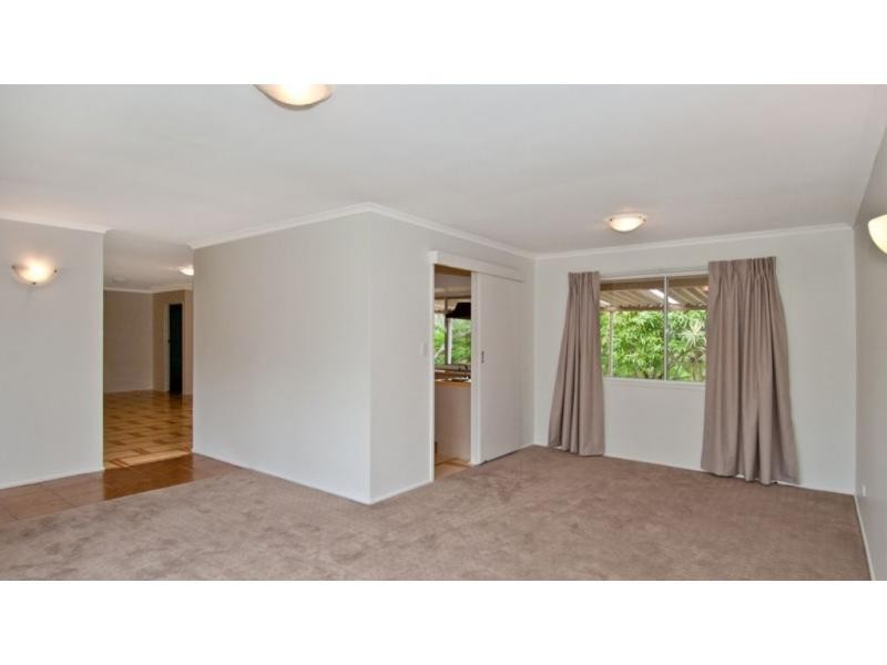 2 Kiewa Drive, Loganholme QLD 4129