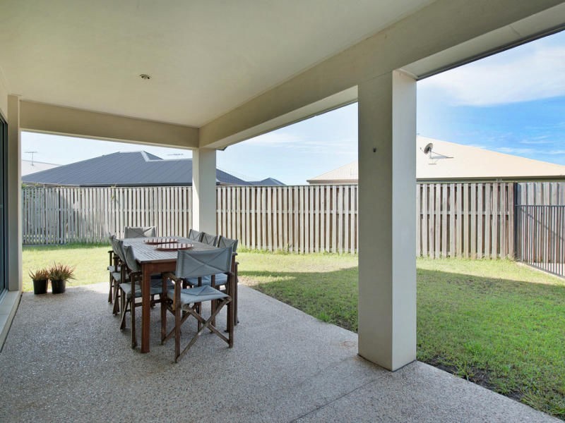 30 Ravensthorpe Street, Ormeau QLD 4208