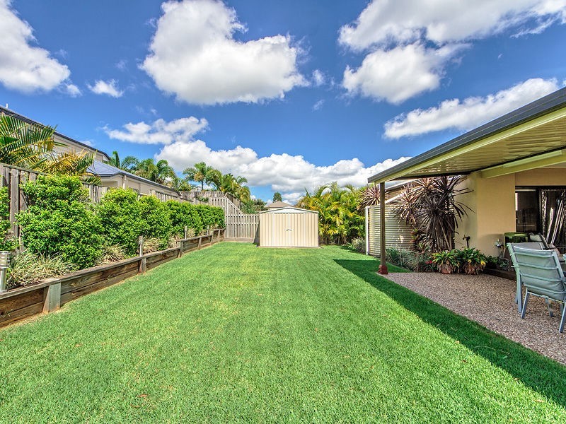15 Lilyvale Crescent, Ormeau QLD 4208