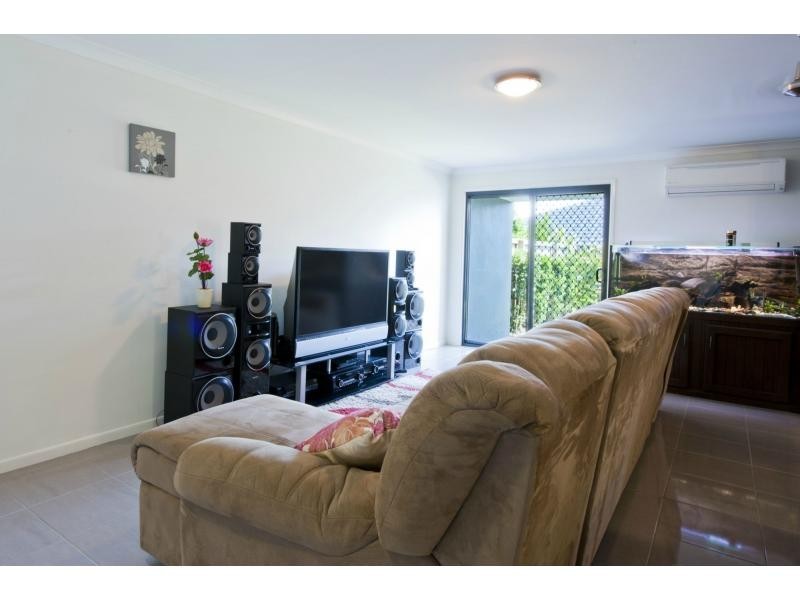 1/13 Success Crescent, Ormeau QLD 4208