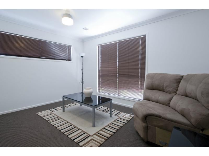 1/13 Success Crescent, Ormeau QLD 4208