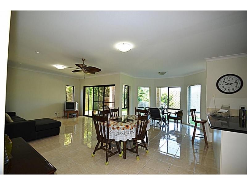 73 Dewar Drive, Loganholme QLD 4129