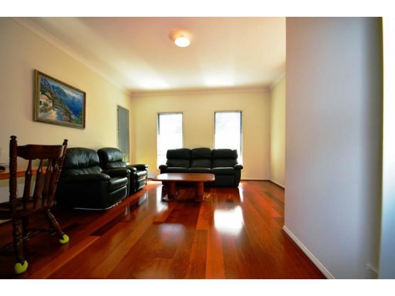 73 Dewar Drive, Loganholme QLD 4129