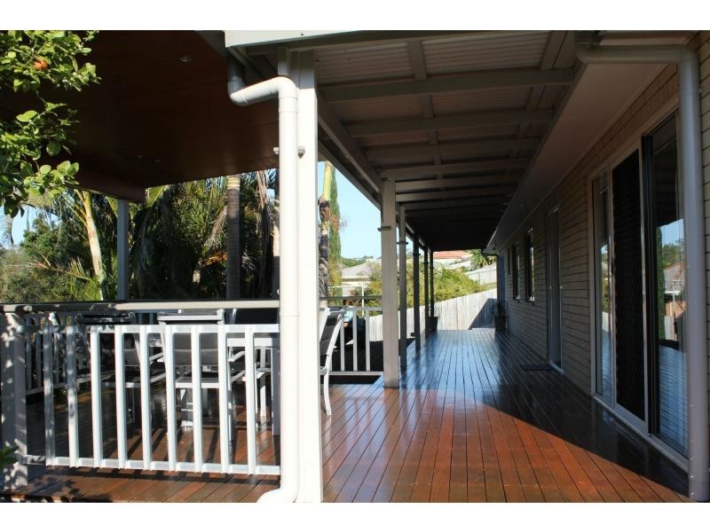 13 Kummara Road, Edens Landing QLD 4207